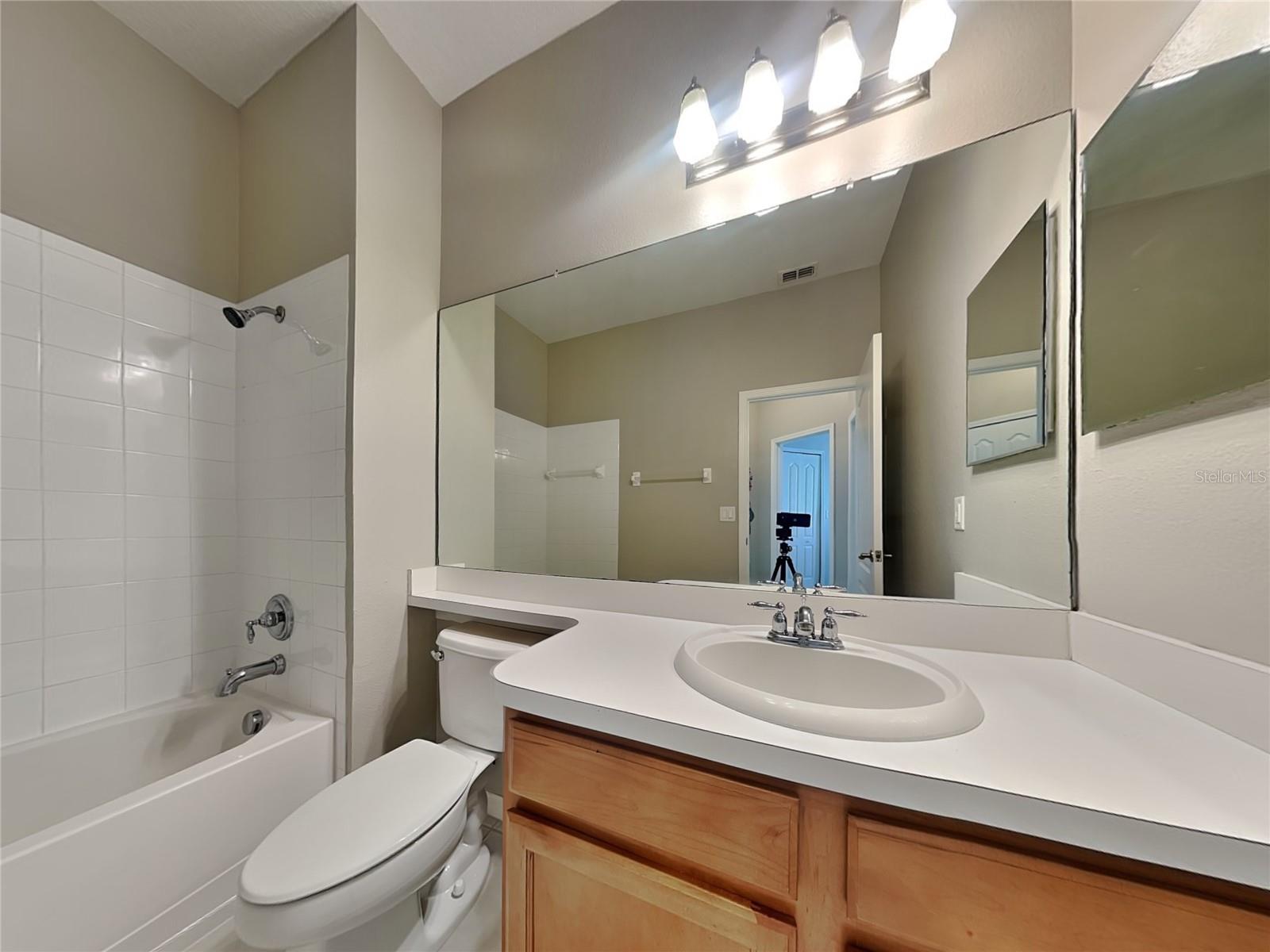 1028 APPIAN PL, WESLEY CHAPEL, FL, 33543