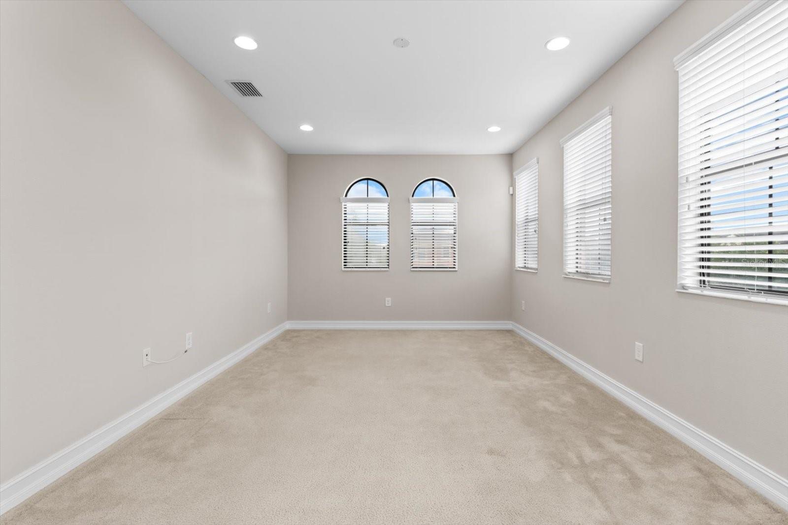 3994 MEDICCI LN, WESLEY CHAPEL, FL, 33543