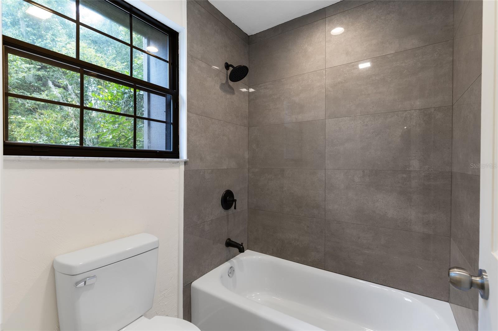 303 SW 54TH DR, GAINESVILLE, FL, 32607