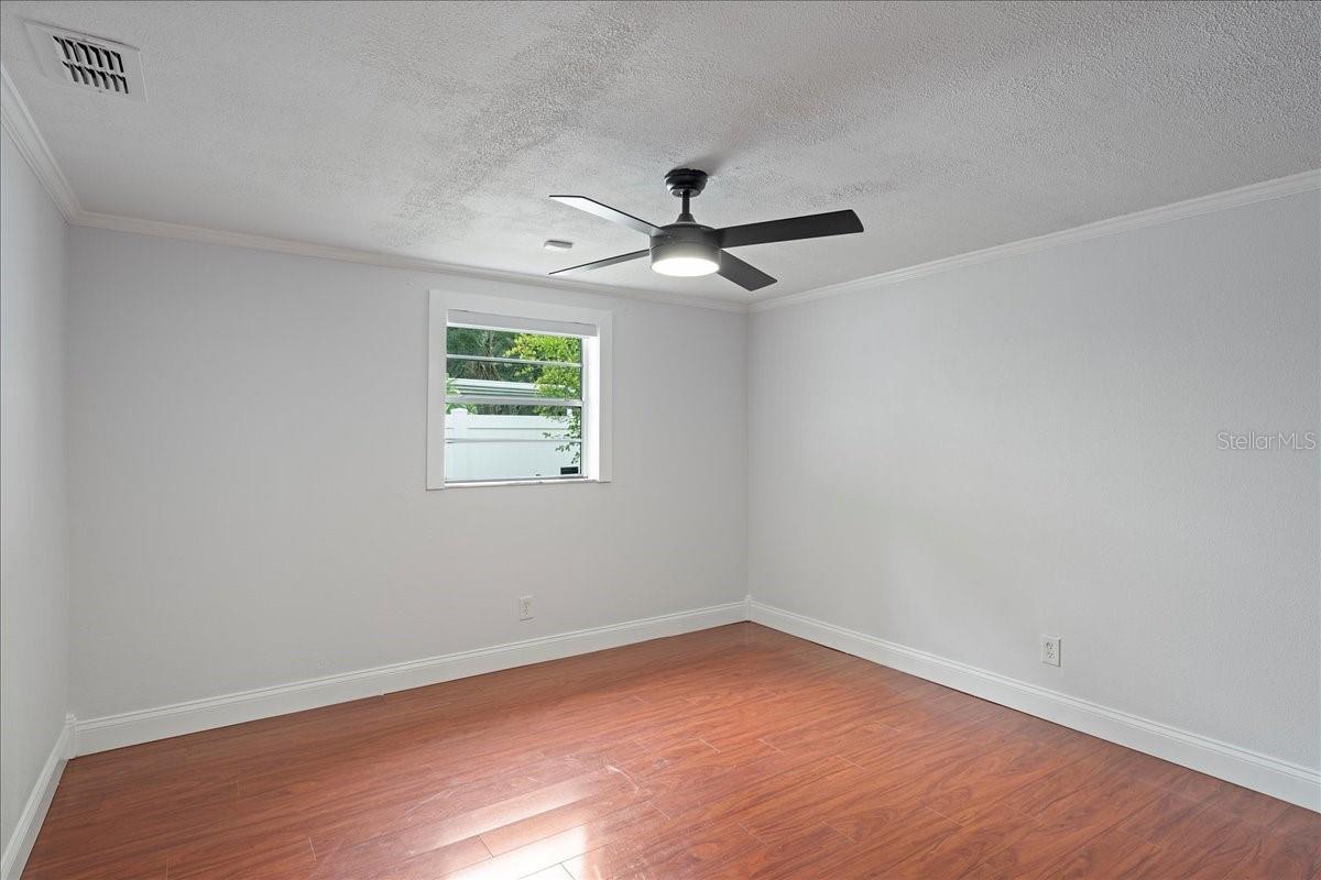 3901 W SWANN AVE, TAMPA, FL, 33609