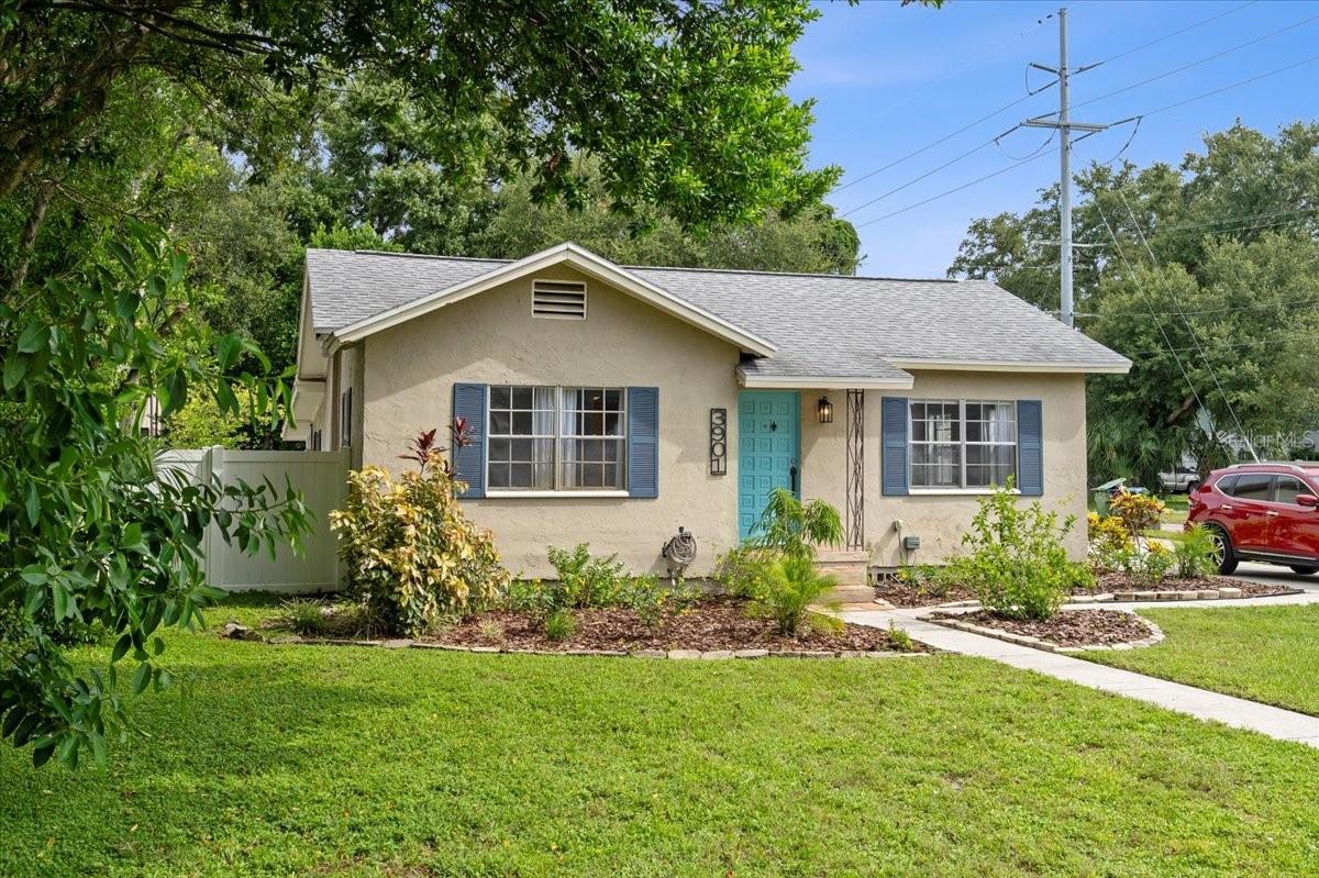 3901 W SWANN AVE, TAMPA, FL, 33609