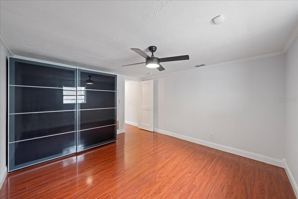 3901 W SWANN AVE, TAMPA, FL, 33609