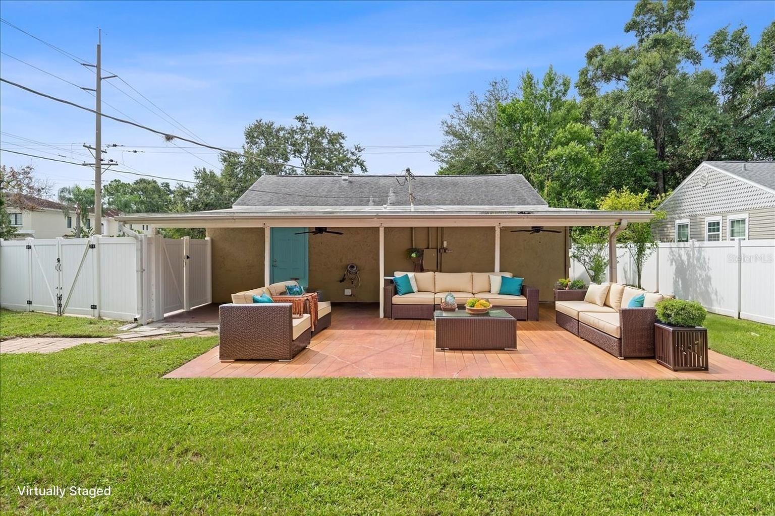 3901 W SWANN AVE, TAMPA, FL, 33609