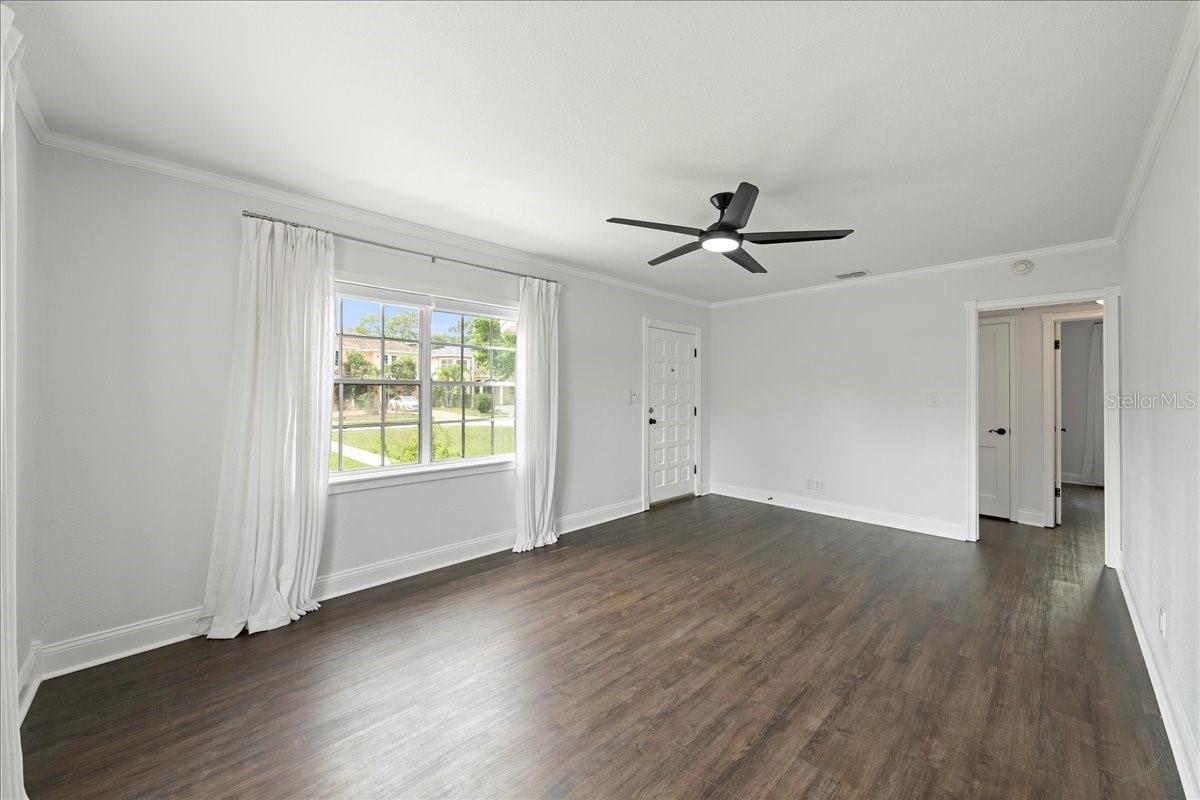 3901 W SWANN AVE, TAMPA, FL, 33609