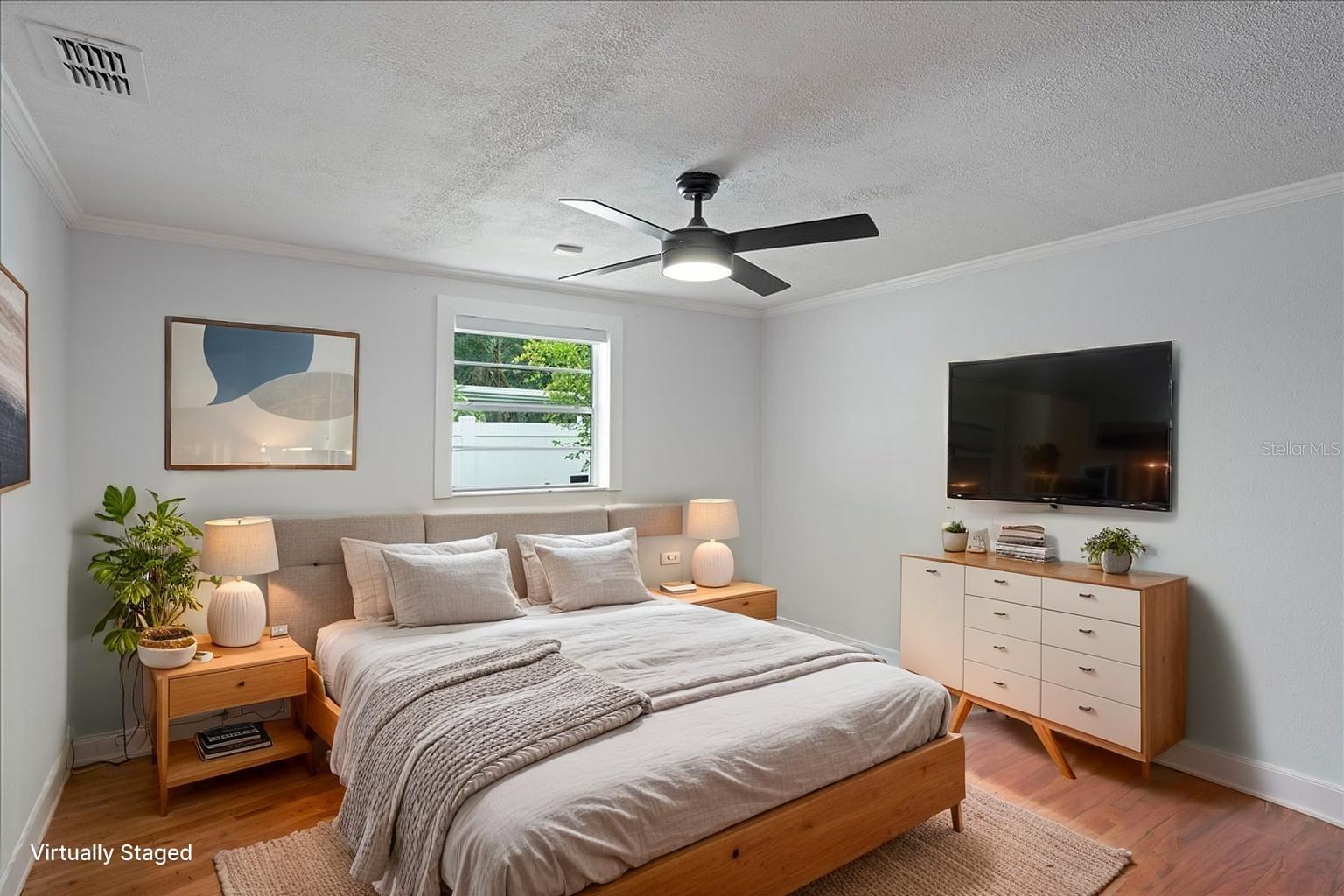 3901 W SWANN AVE, TAMPA, FL, 33609