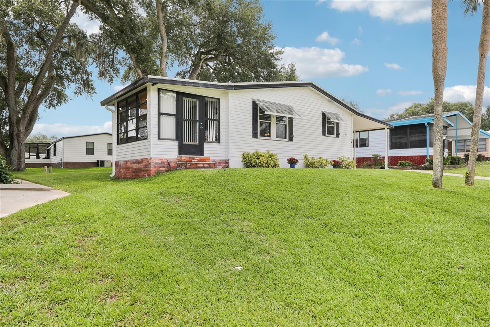 711 CAMELIA CT, THE VILLAGES, FL, 32159