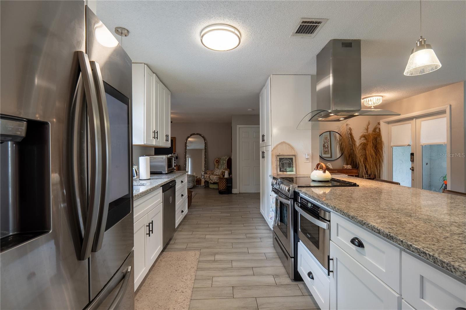 628 RIVERVIEW AVE, ALTAMONTE SPRINGS, FL, 32714