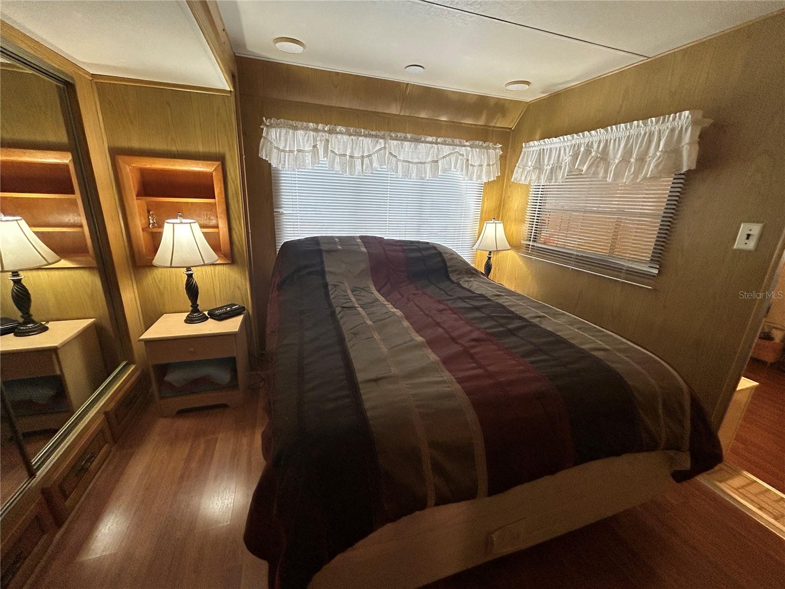 K4902987 Property Photo