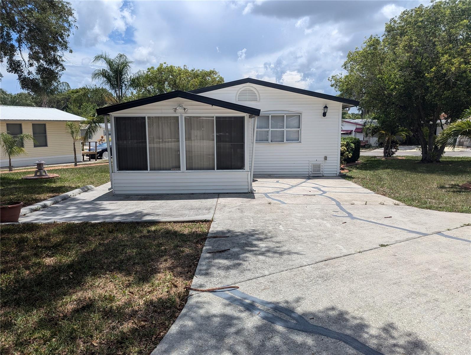 K4902987 Property Photo