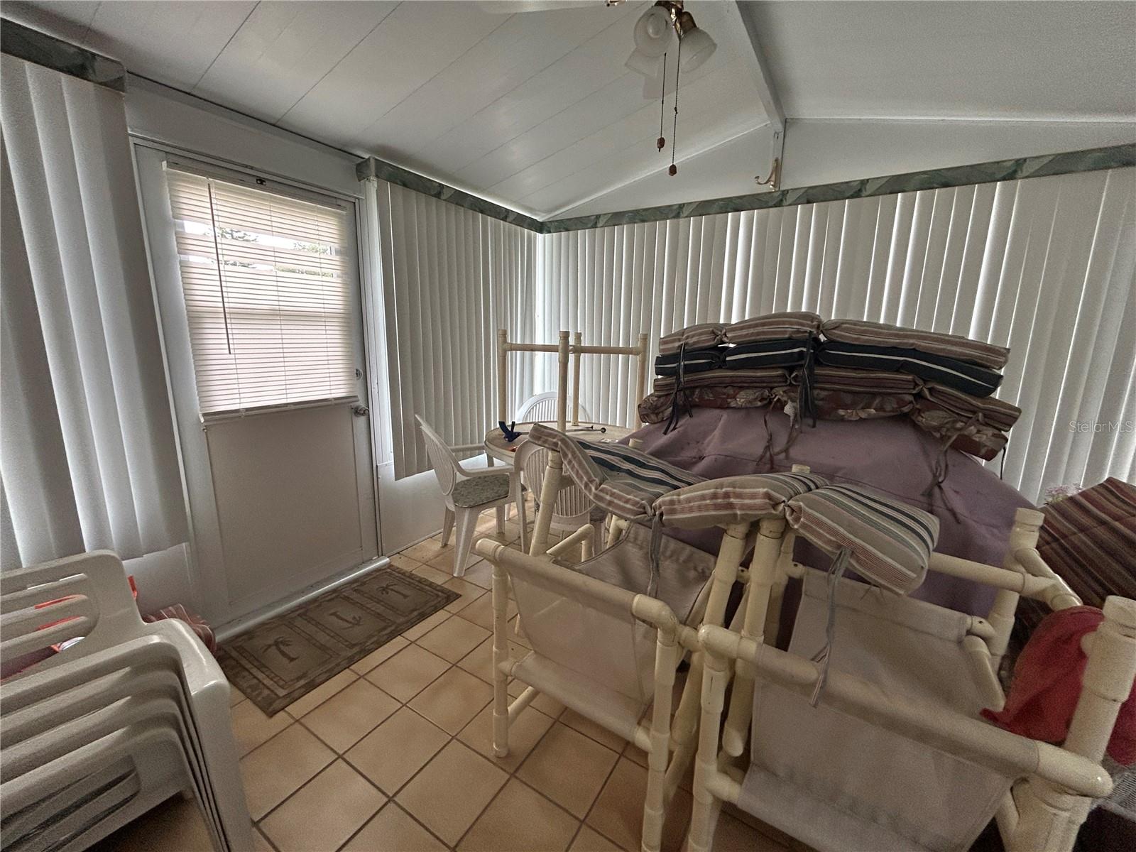 K4902987 Property Photo