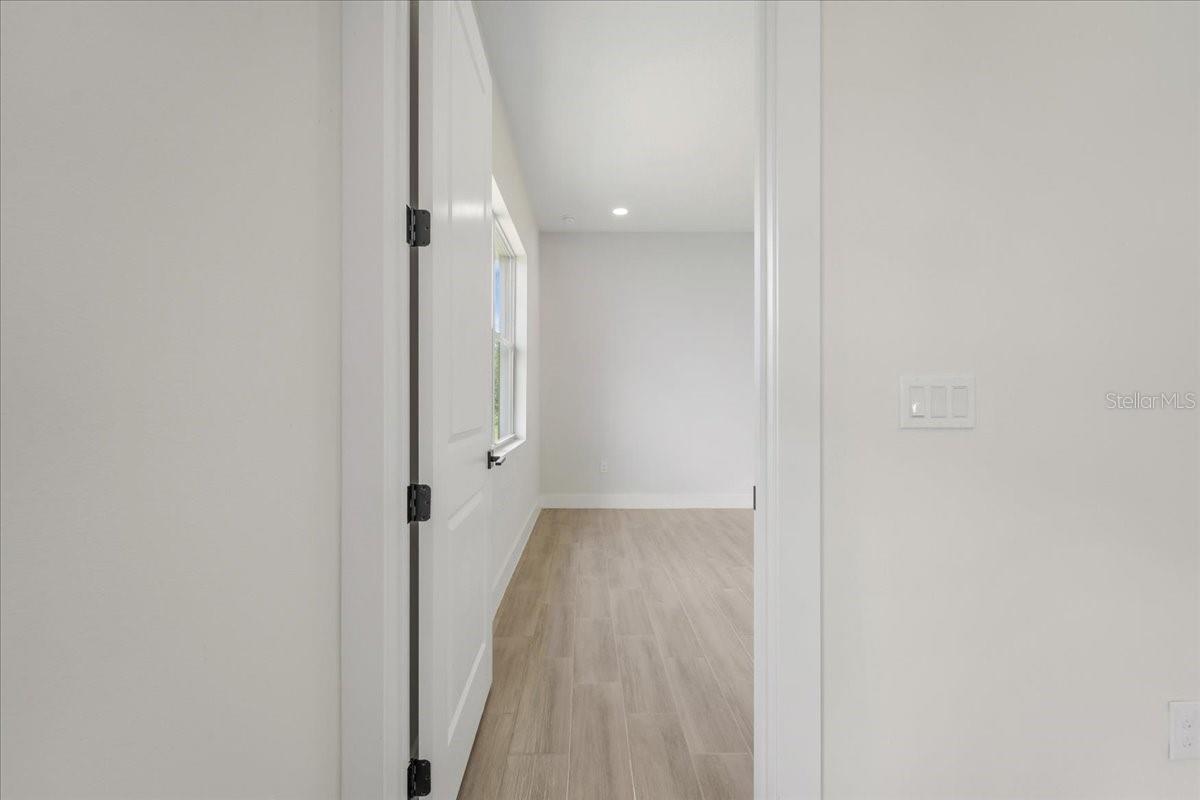 430 MERCEDES CT, LEHIGH ACRES, FL, 33972