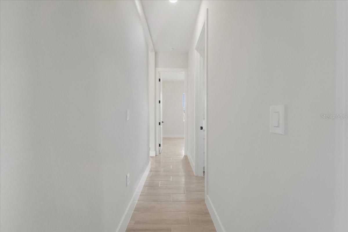 430 MERCEDES CT, LEHIGH ACRES, FL, 33972