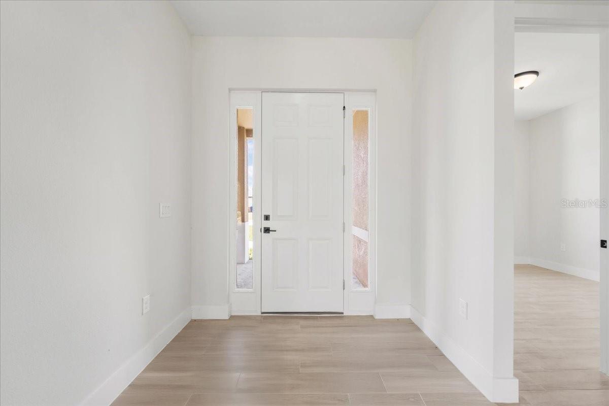 430 MERCEDES CT, LEHIGH ACRES, FL, 33972