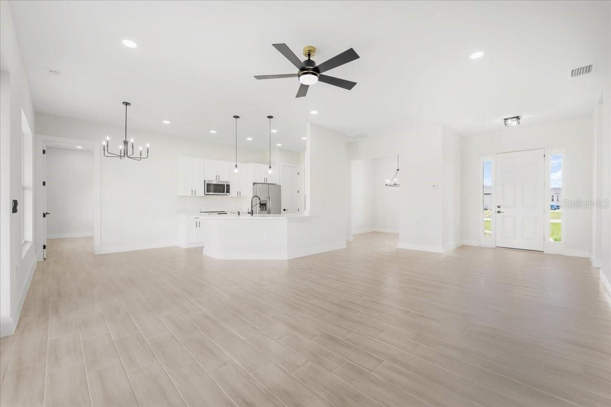 430 MERCEDES CT, LEHIGH ACRES, FL, 33972