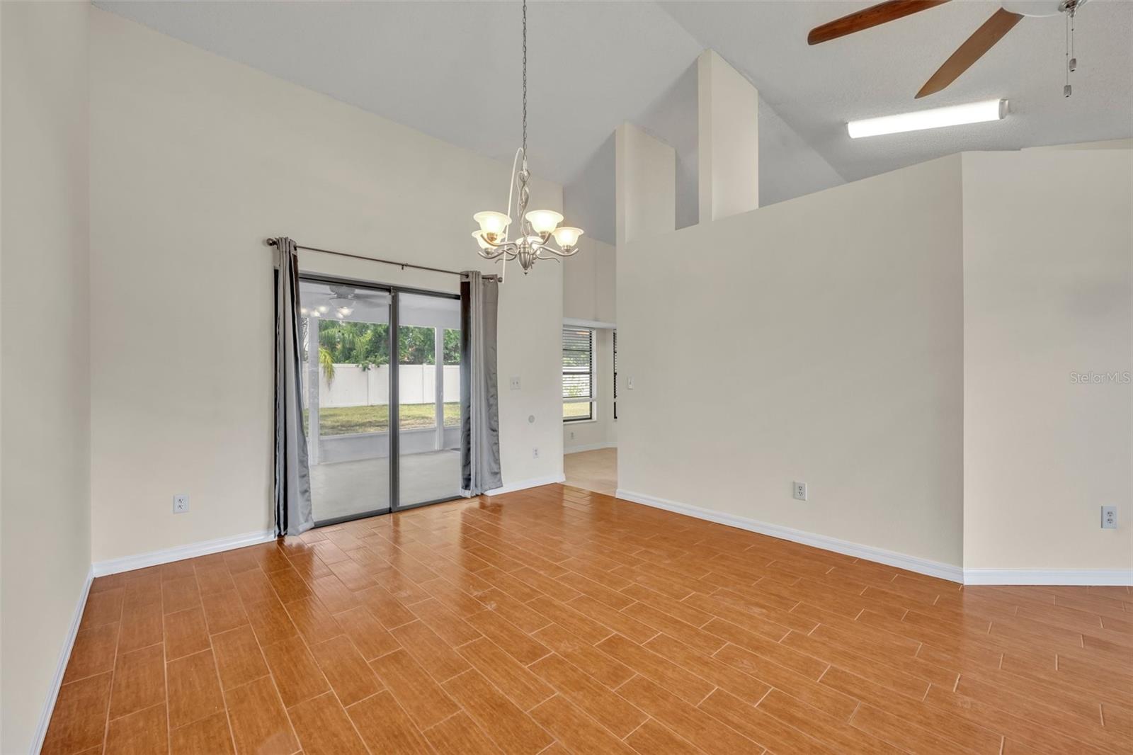 2237 CLEARWATER DR, DELTONA, FL, 32738