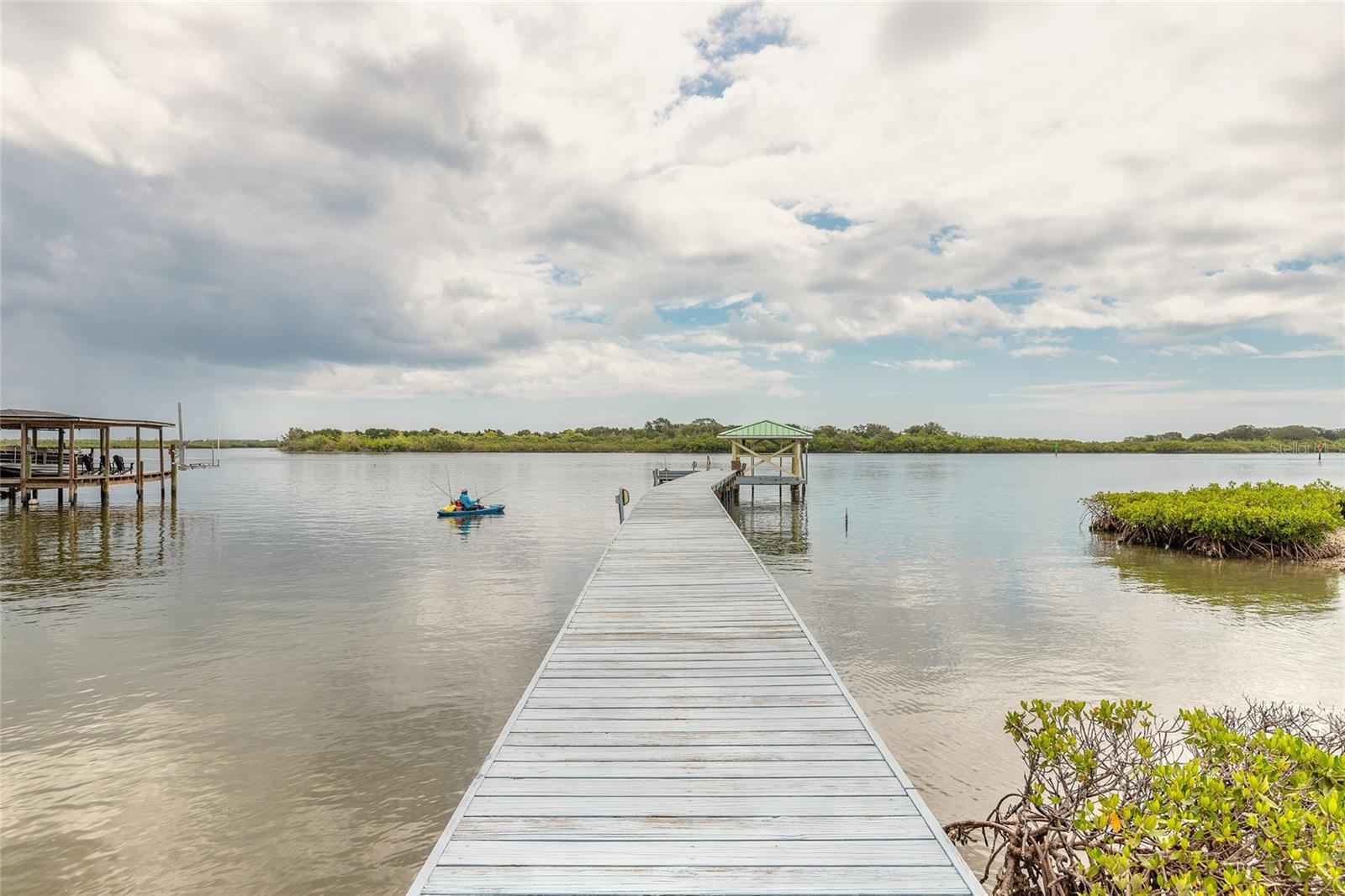 417 N RIVERSIDE DR, EDGEWATER, FL, 32132