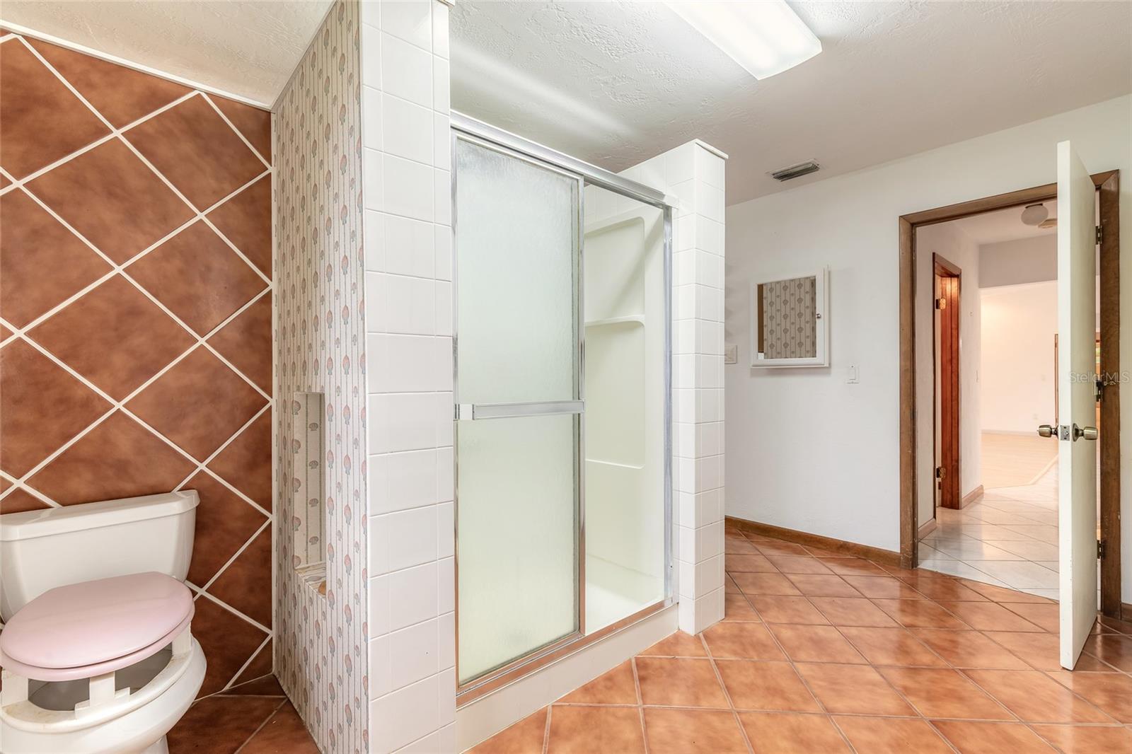 417 N RIVERSIDE DR, EDGEWATER, FL, 32132