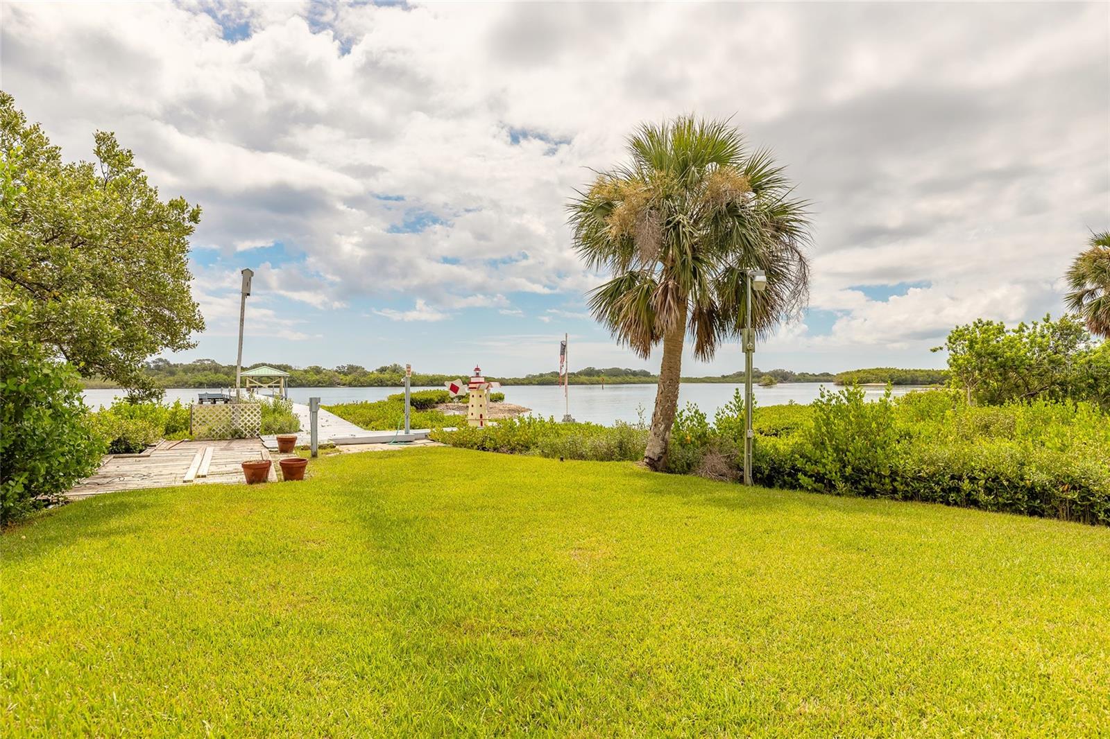 417 N RIVERSIDE DR, EDGEWATER, FL, 32132