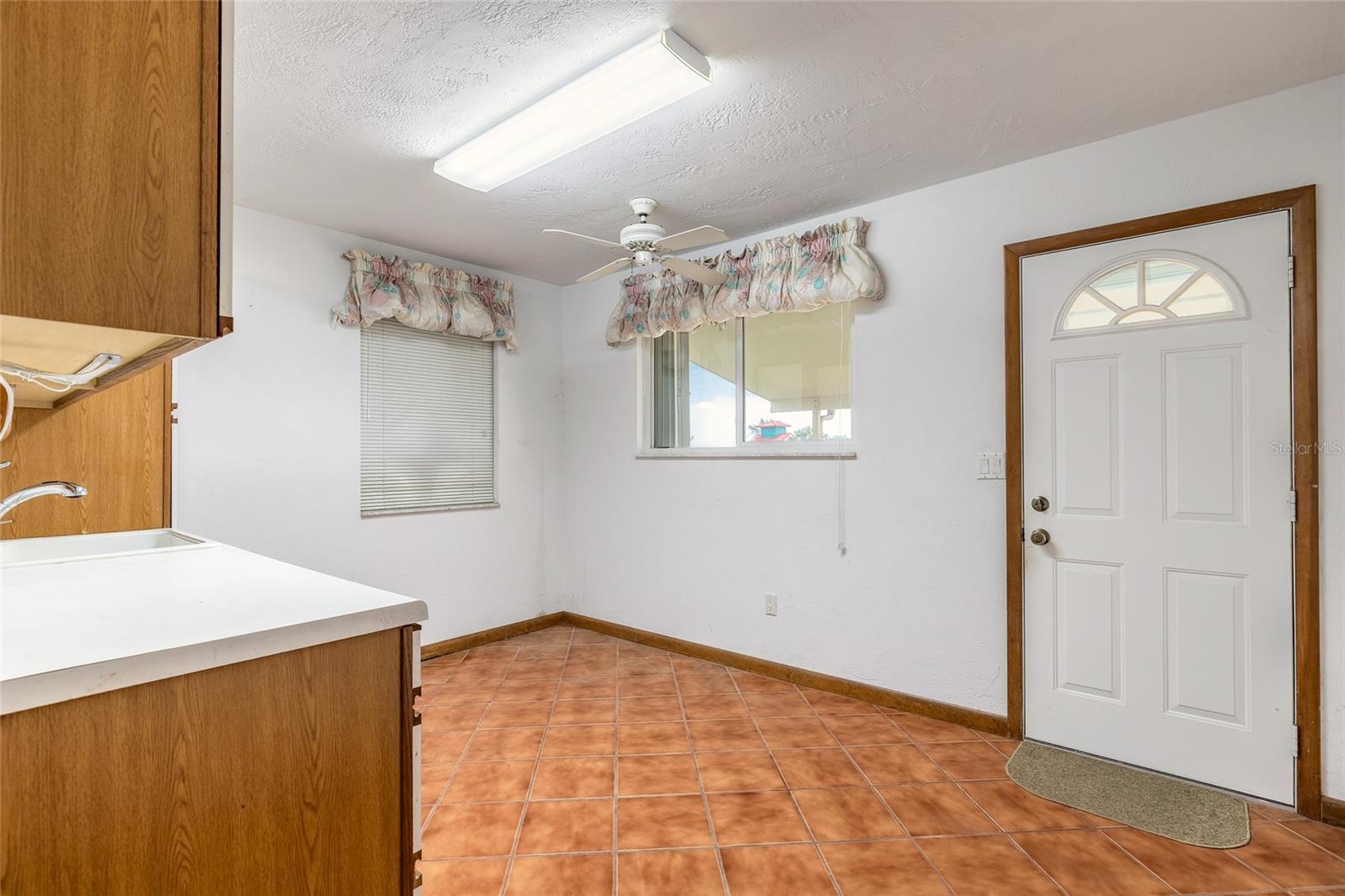 417 N RIVERSIDE DR, EDGEWATER, FL, 32132