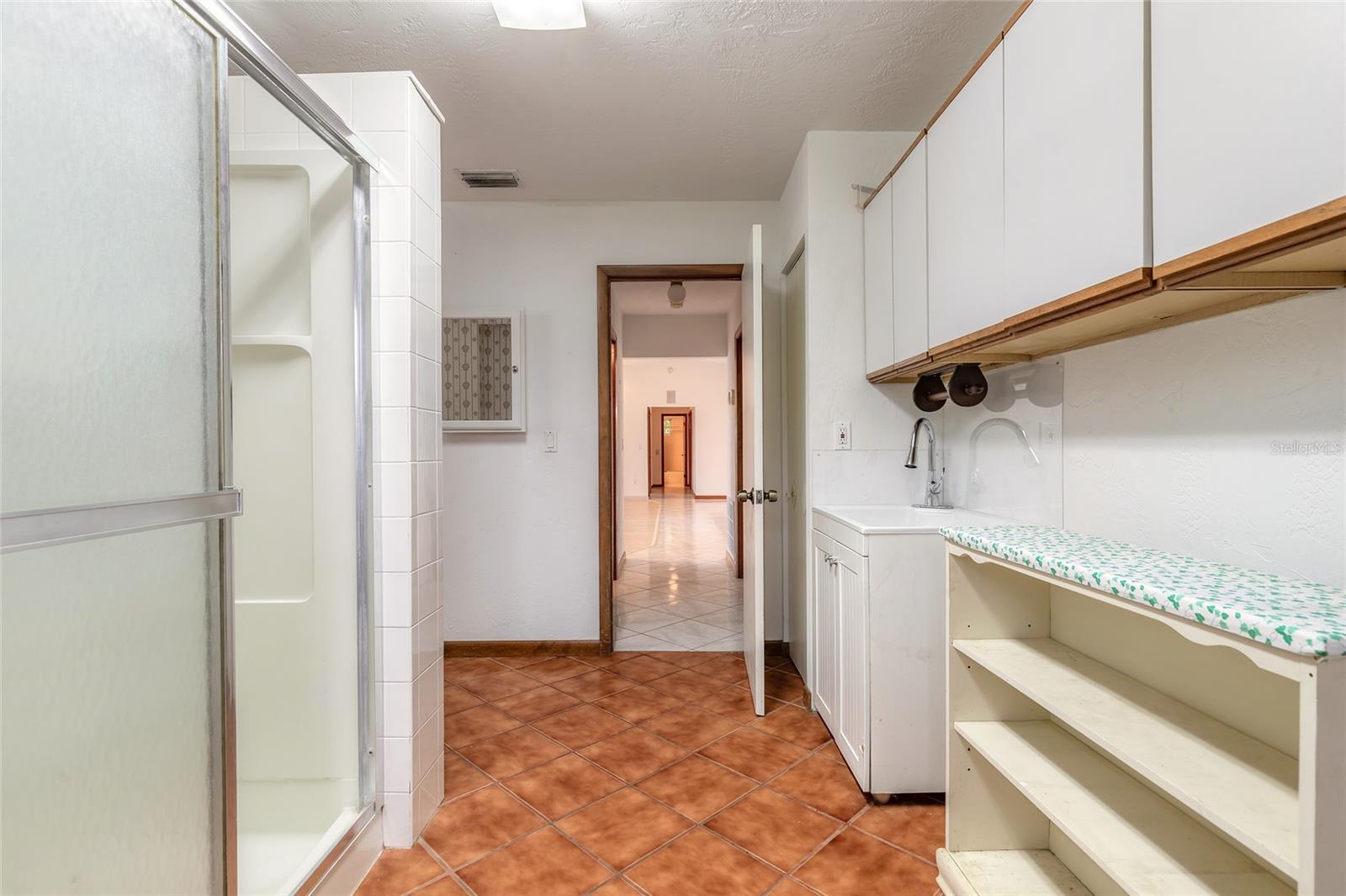 417 N RIVERSIDE DR, EDGEWATER, FL, 32132