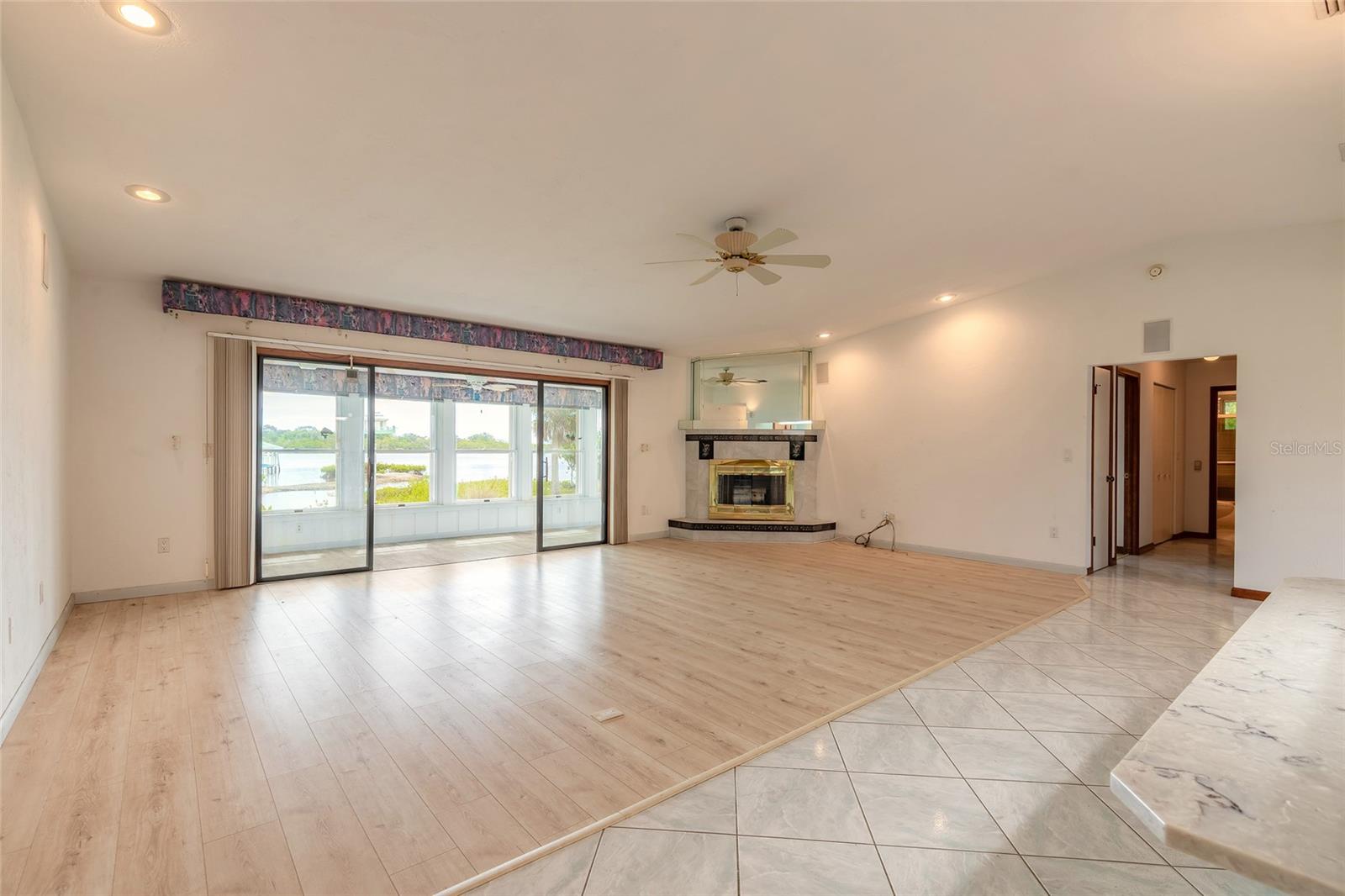 417 N RIVERSIDE DR, EDGEWATER, FL, 32132