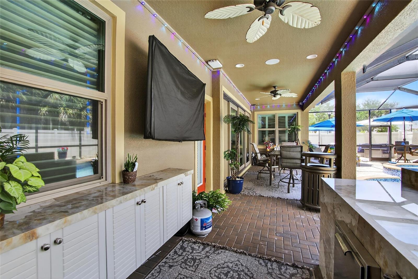 Outdoor Kitchen Area