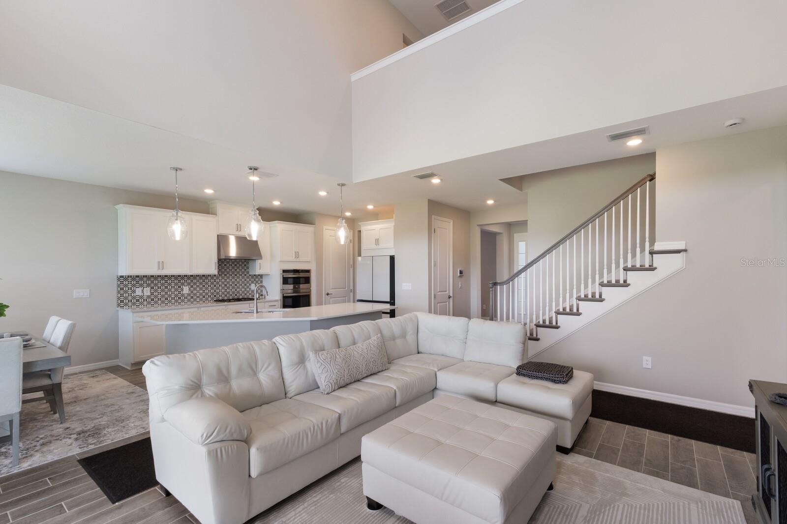 9312 TEQUILA SUNRISE DR, SARASOTA, FL, 34241