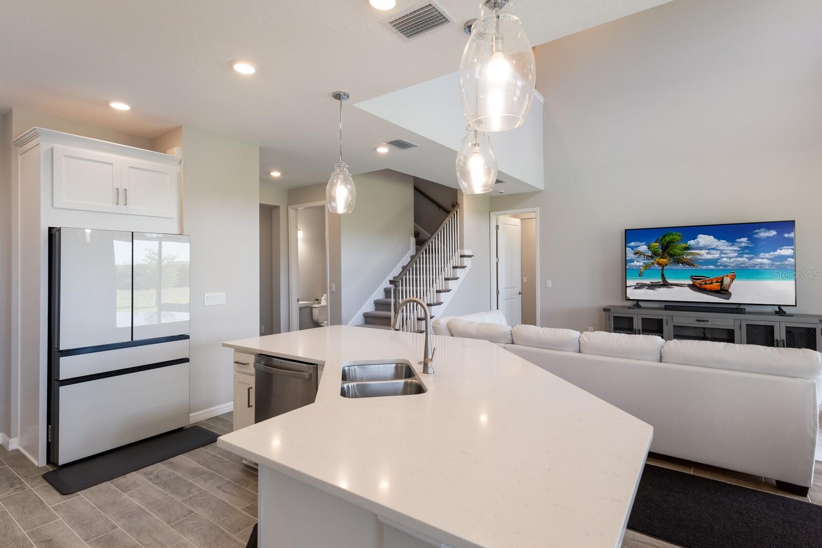 9312 TEQUILA SUNRISE DR, SARASOTA, FL, 34241