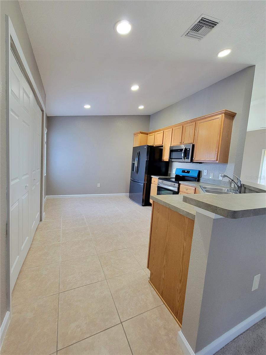 4555 SW 52ND CIR #106, OCALA, FL, 34474