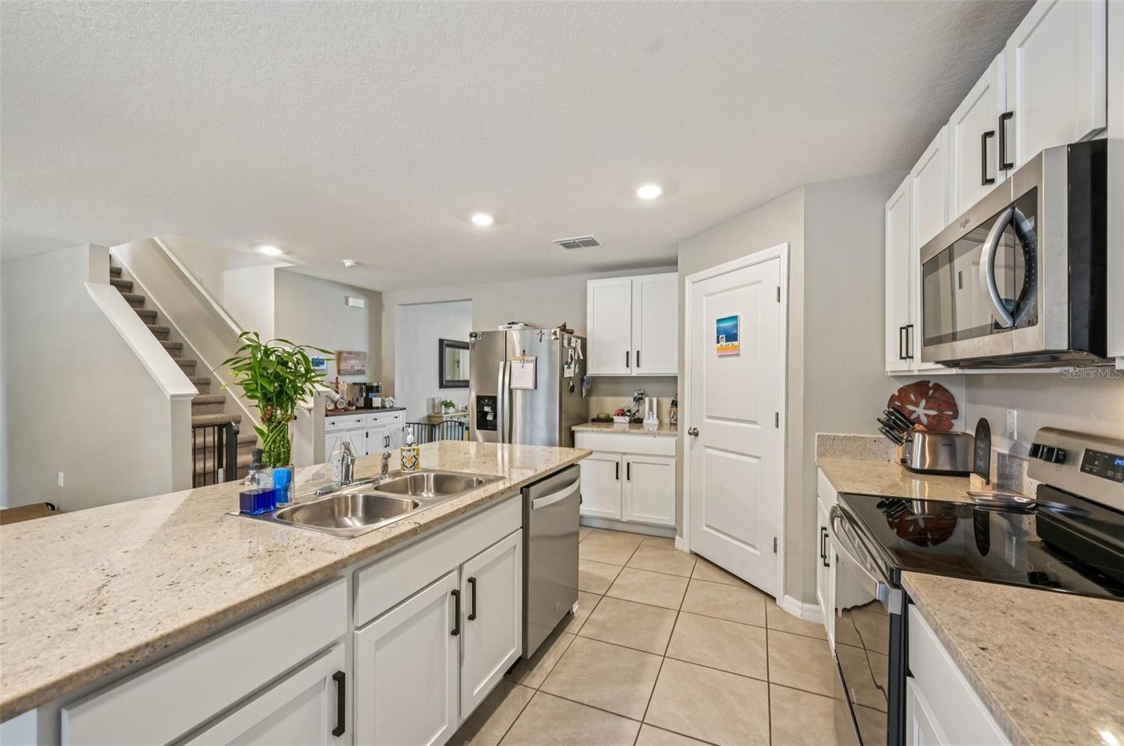 5240 FIDDLE FIG AVE, WIMAUMA, FL, 33598