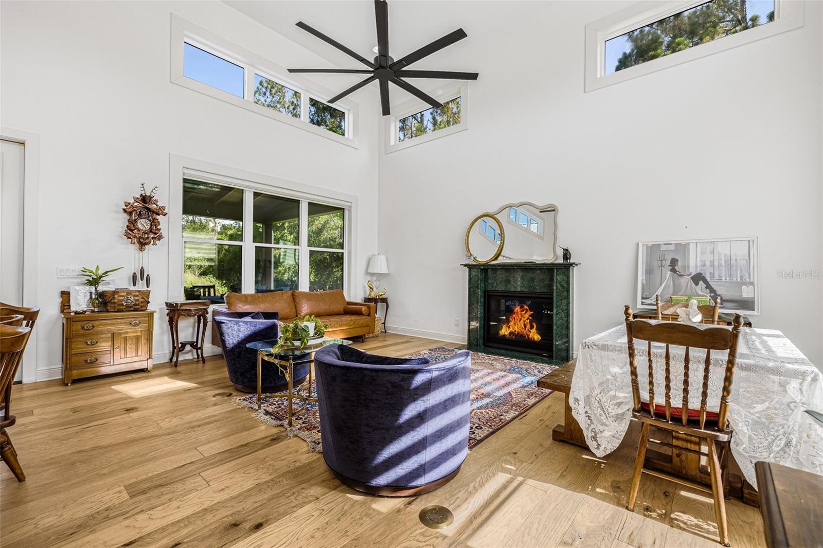 TB8402136 Property Photo