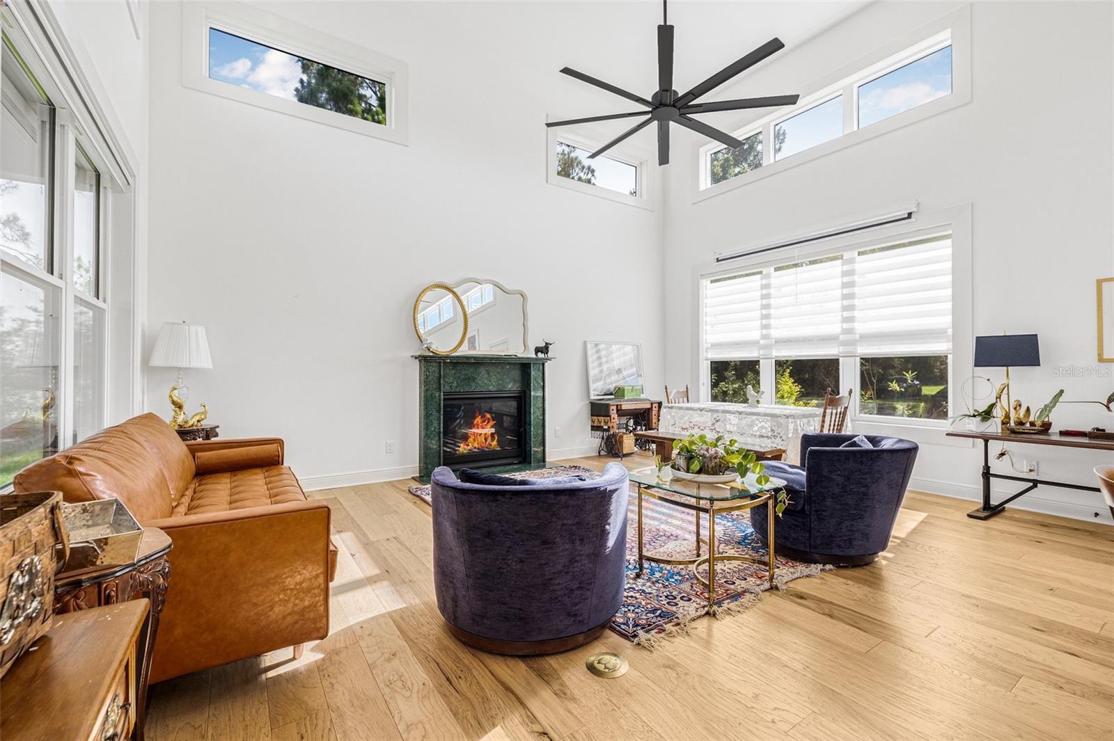 TB8402136 Property Photo