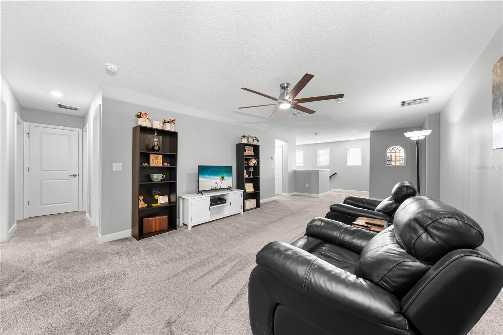 2412 CAMDEN PARK AVE, DAVENPORT, FL, 33837