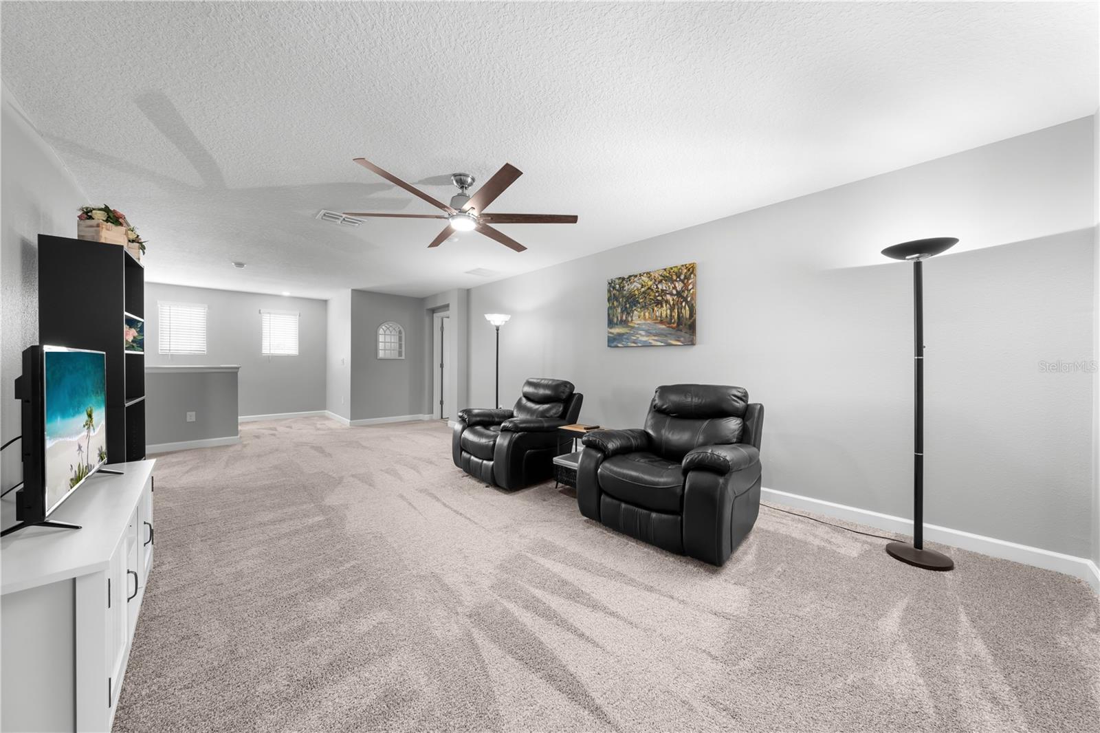 2412 CAMDEN PARK AVE, DAVENPORT, FL, 33837