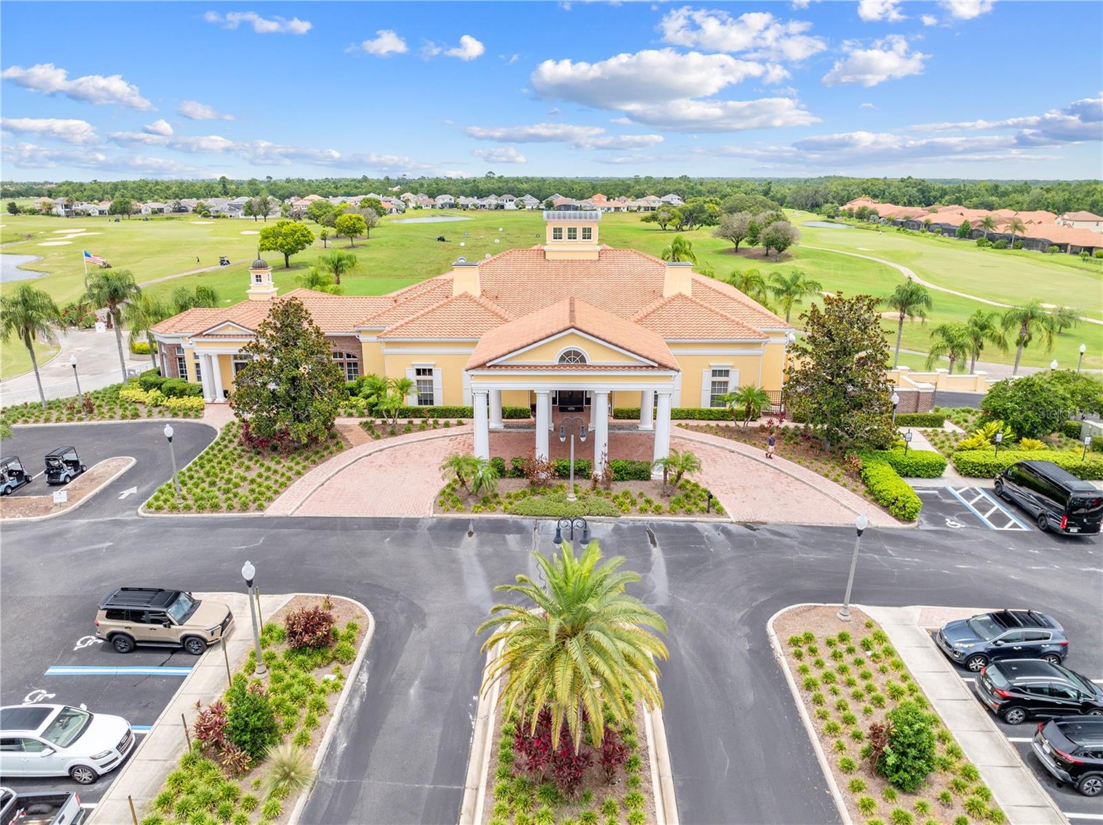 2412 CAMDEN PARK AVE, DAVENPORT, FL, 33837