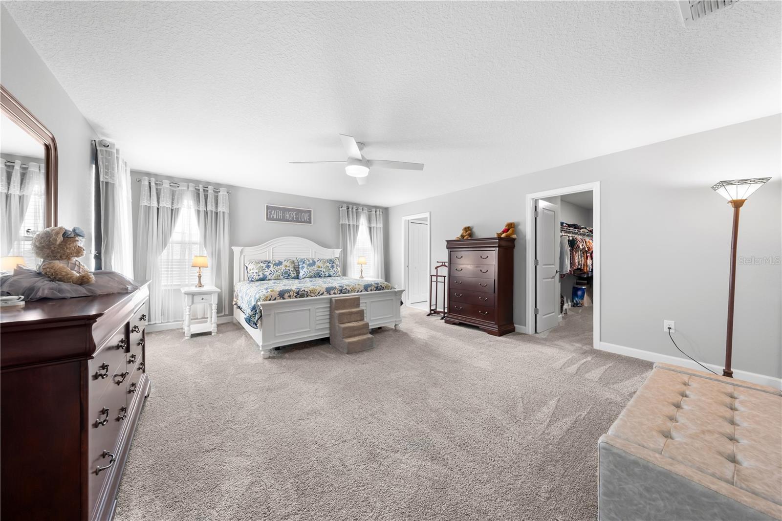 2412 CAMDEN PARK AVE, DAVENPORT, FL, 33837