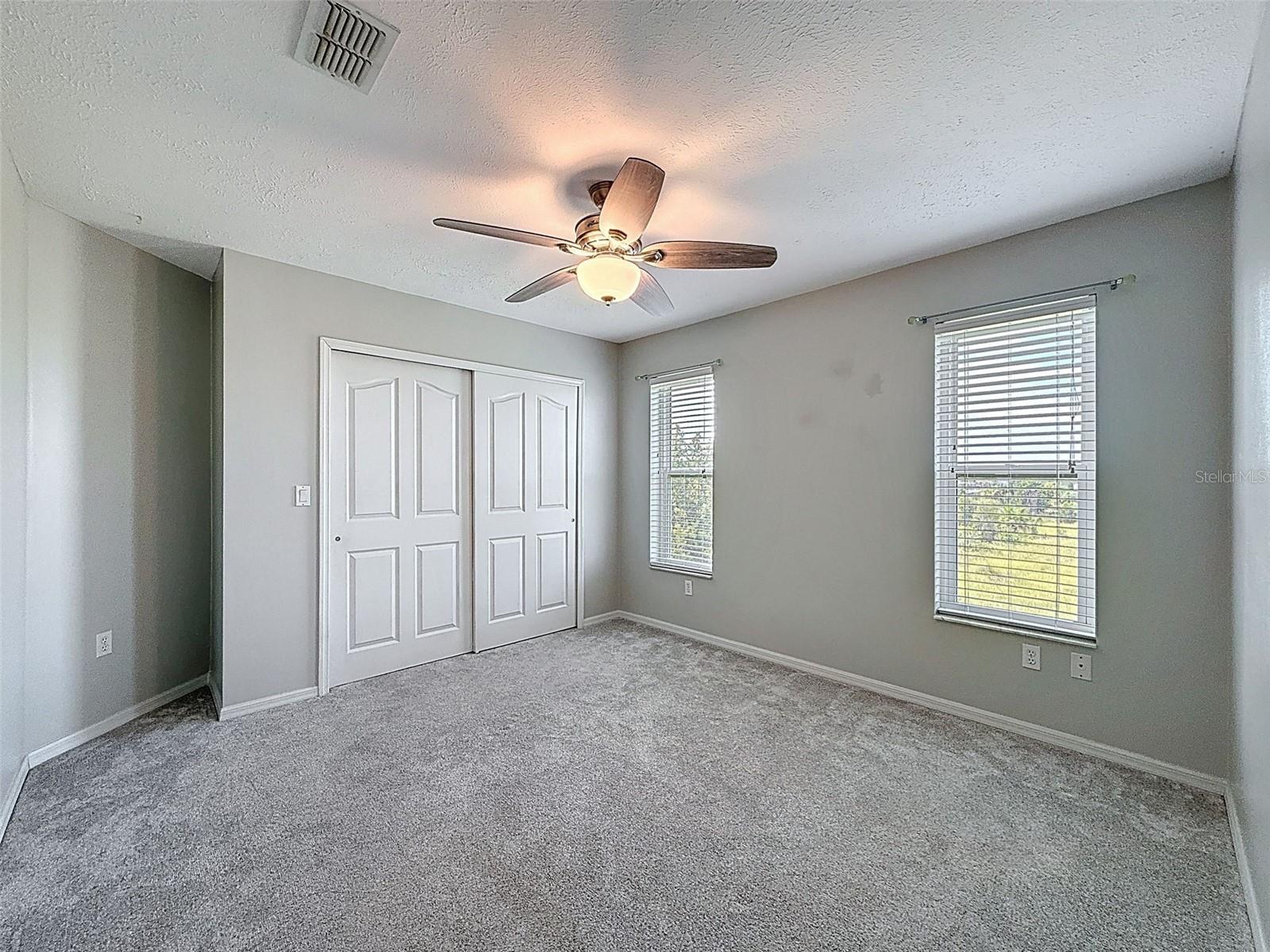 W7876906 Property Photo