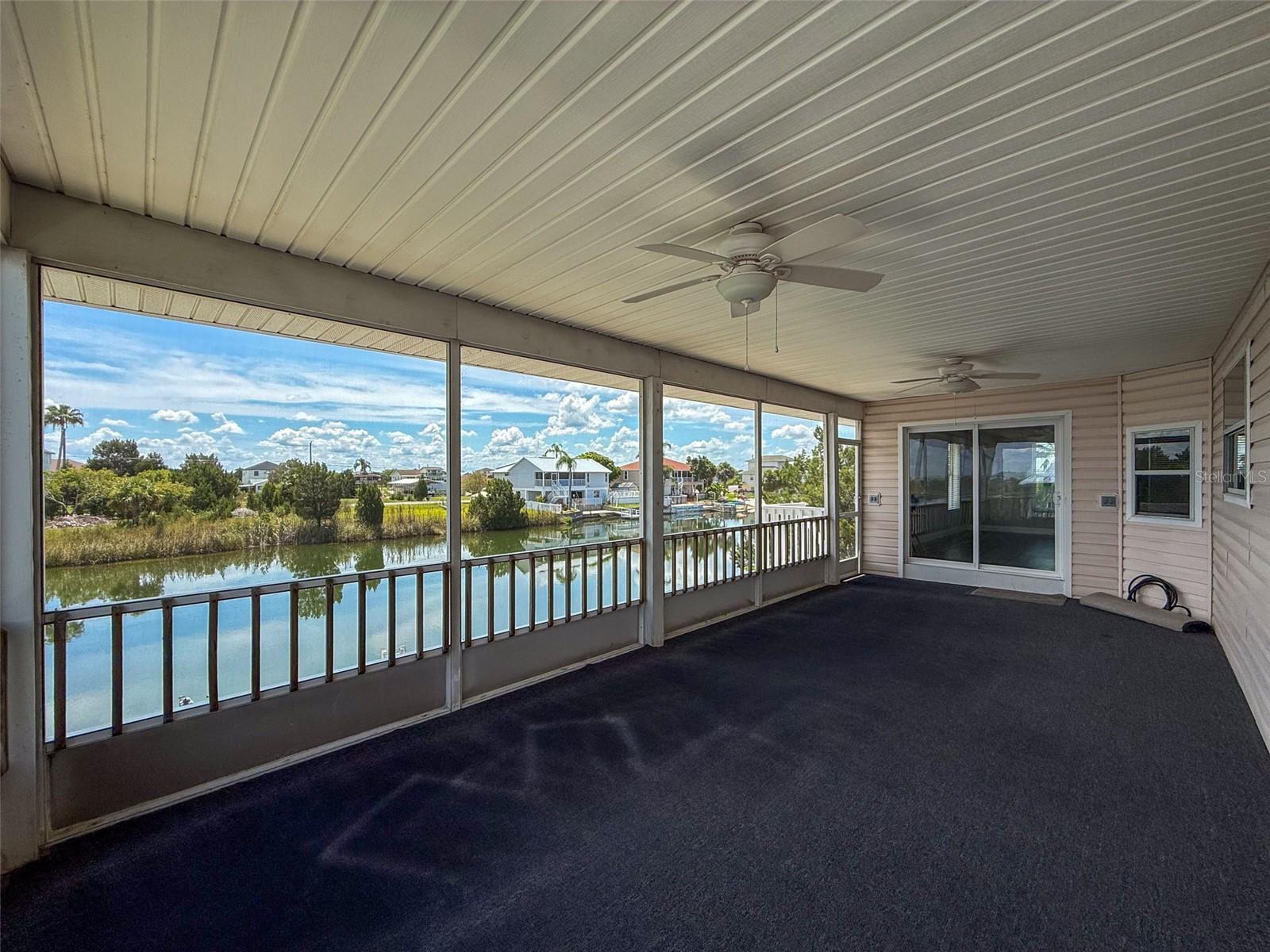W7876906 Property Photo