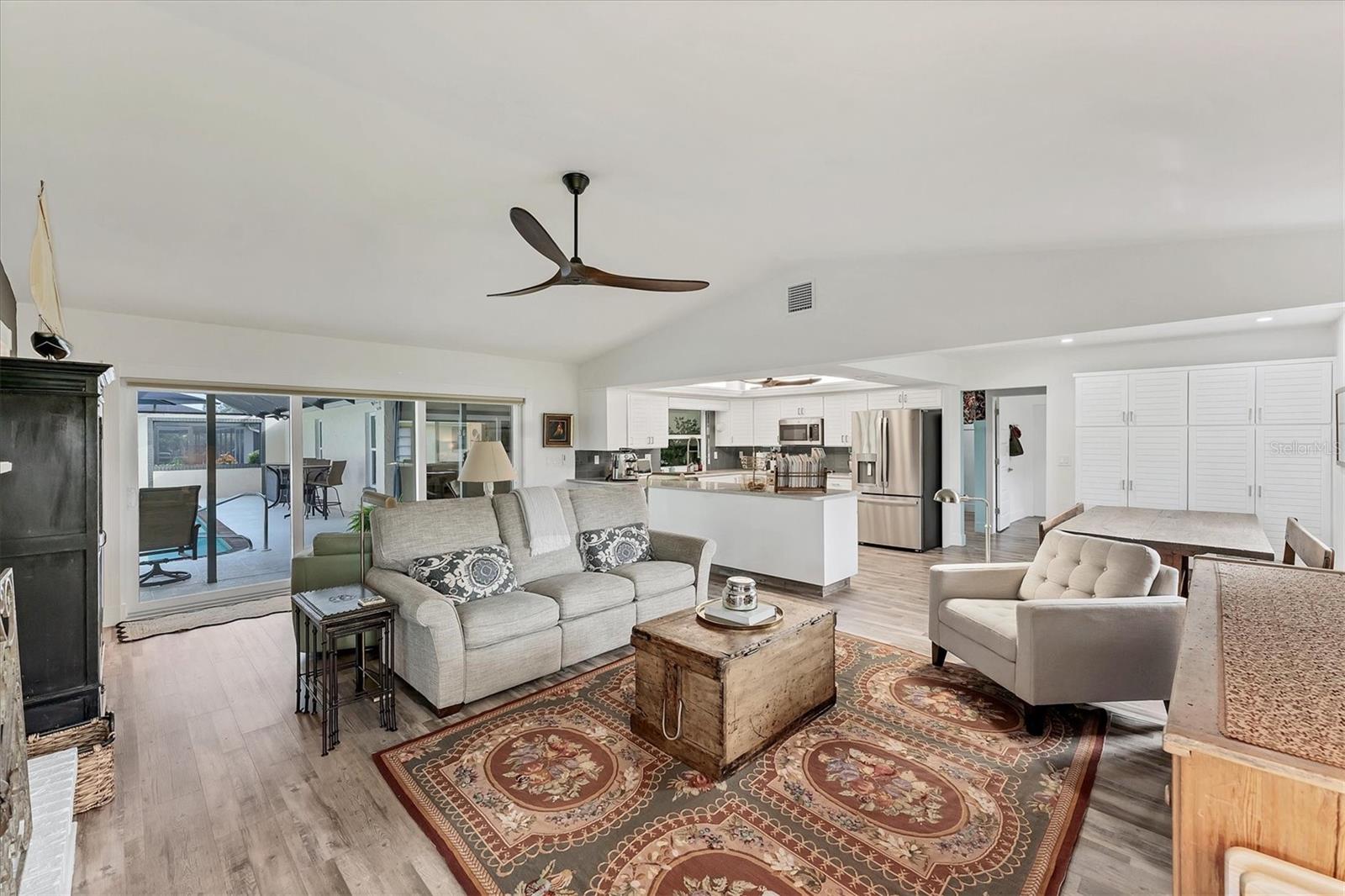 6105 45TH ST W, BRADENTON, FL, 34210