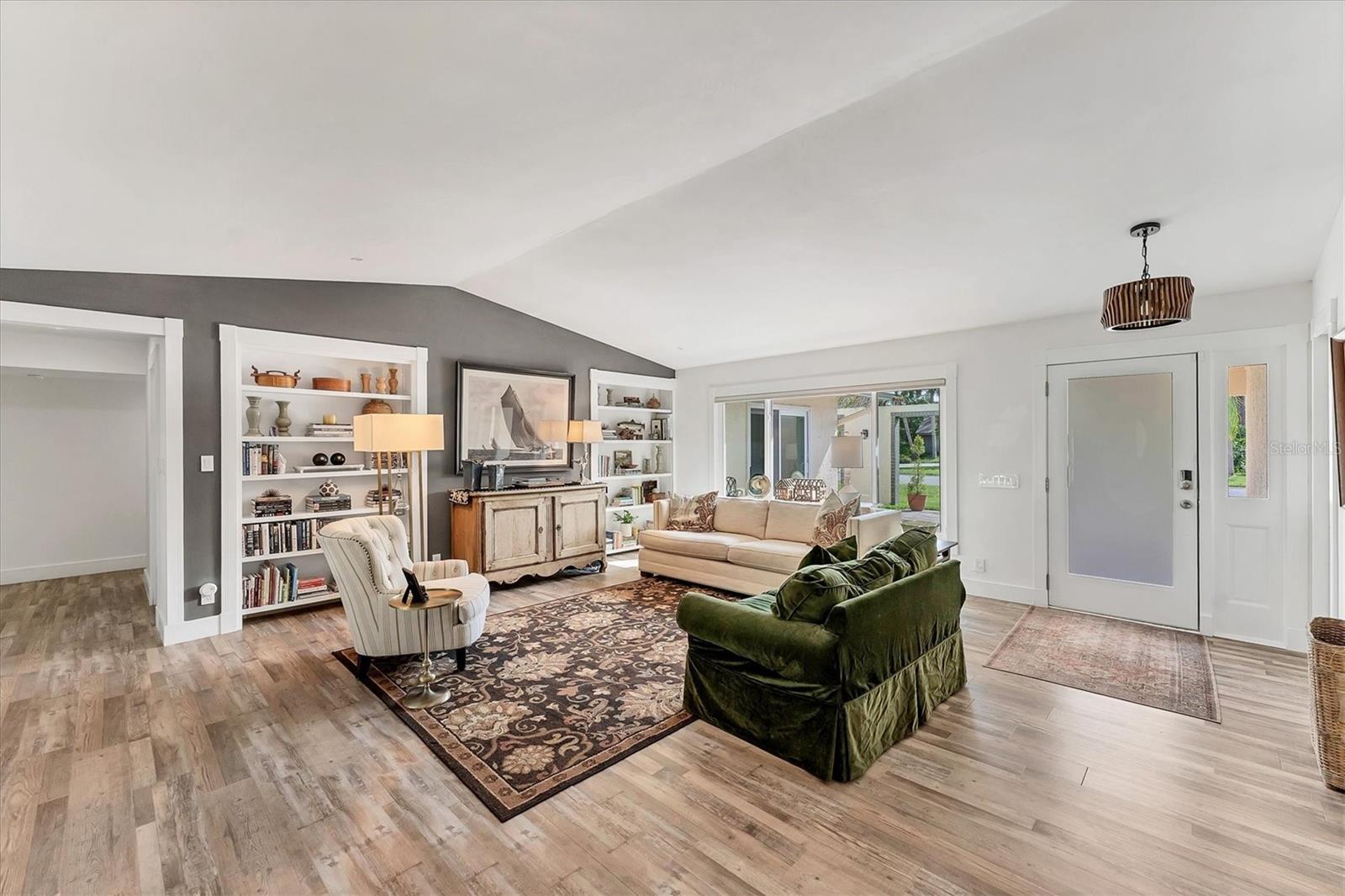 6105 45TH ST W, BRADENTON, FL, 34210