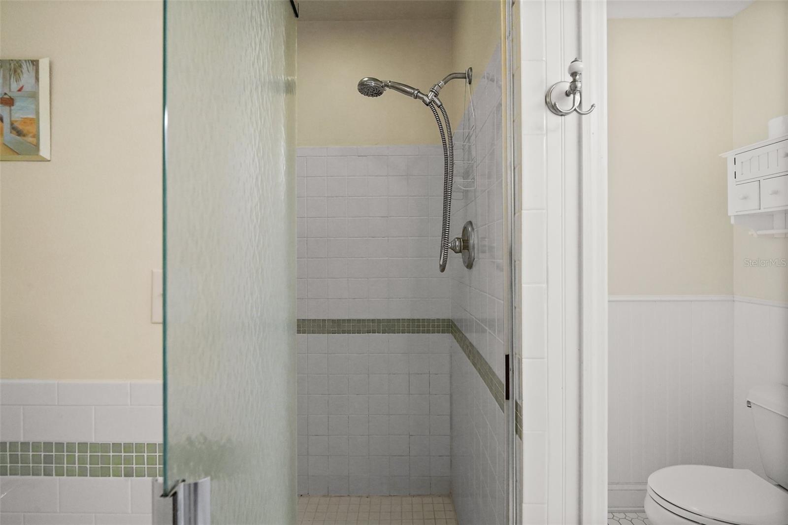 3026 LAKE GRIFFIN RD, LADY LAKE, FL, 32159