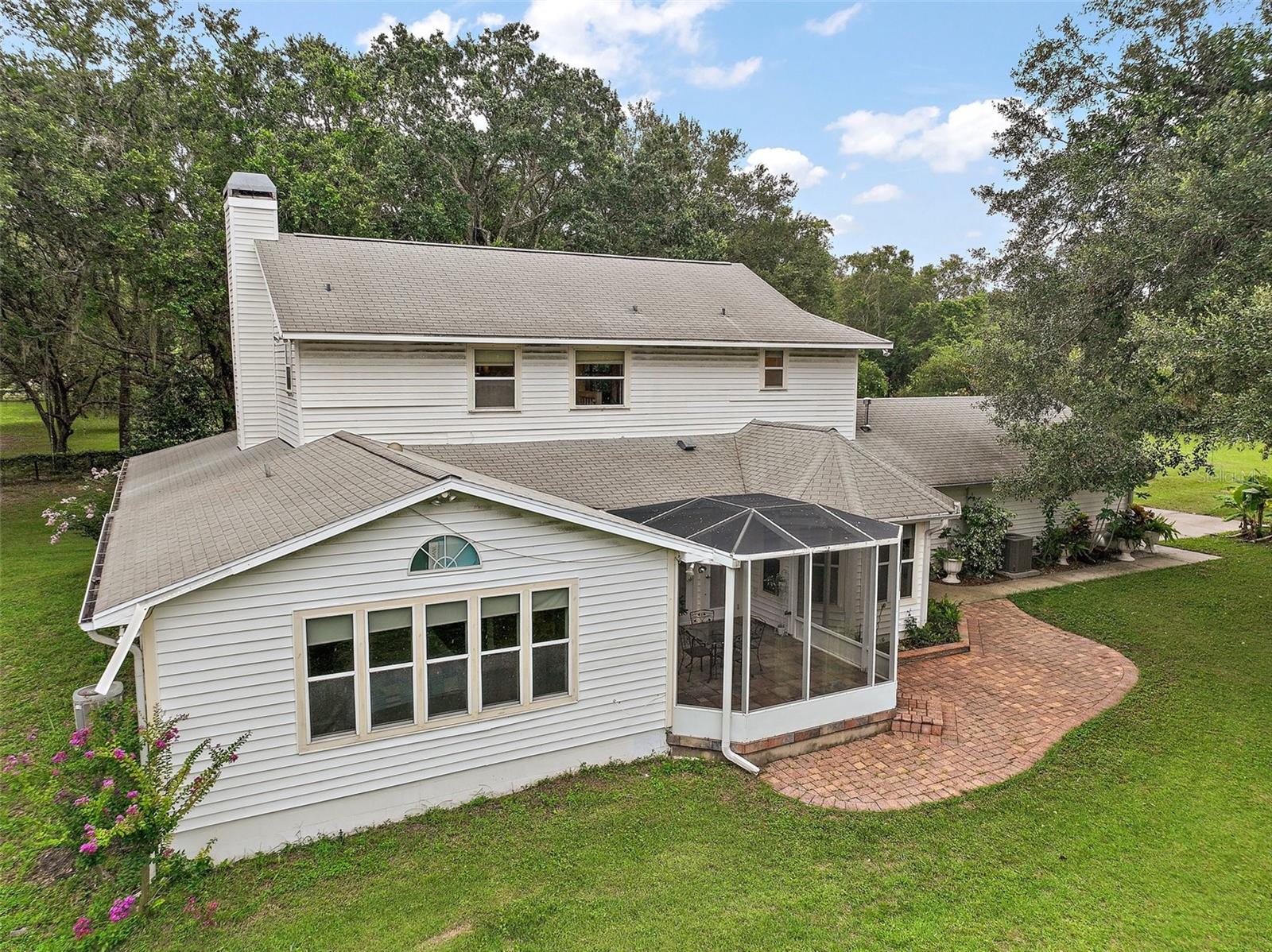 3026 LAKE GRIFFIN RD, LADY LAKE, FL, 32159