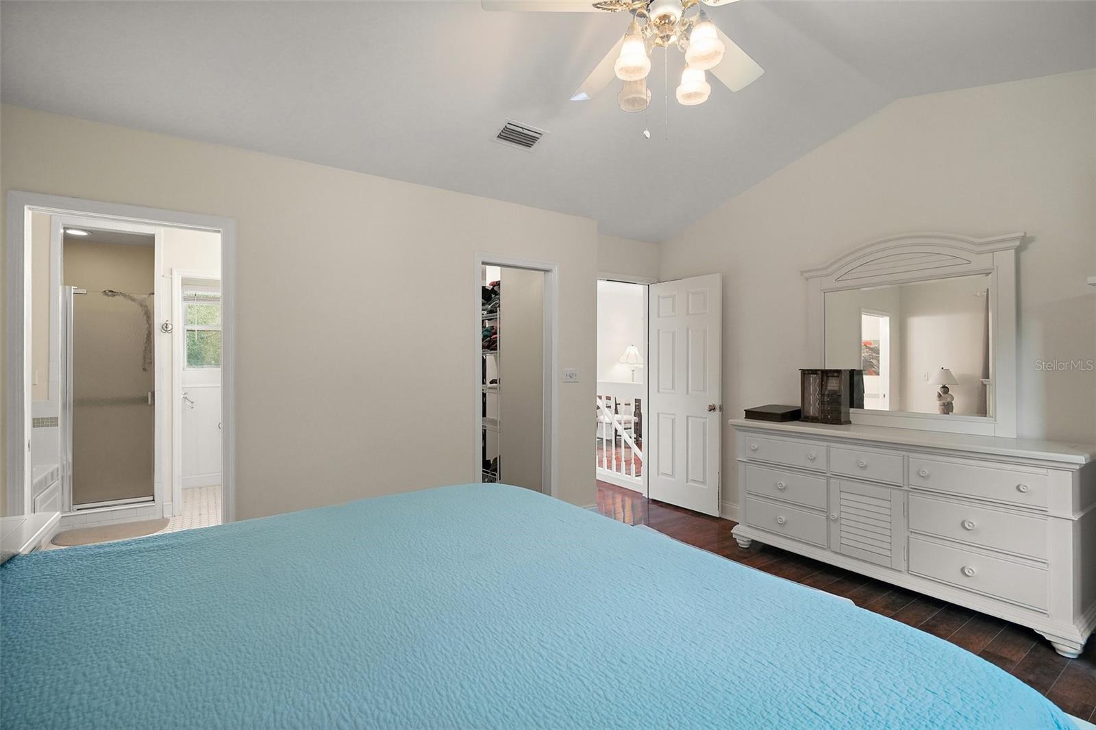 3026 LAKE GRIFFIN RD, LADY LAKE, FL, 32159