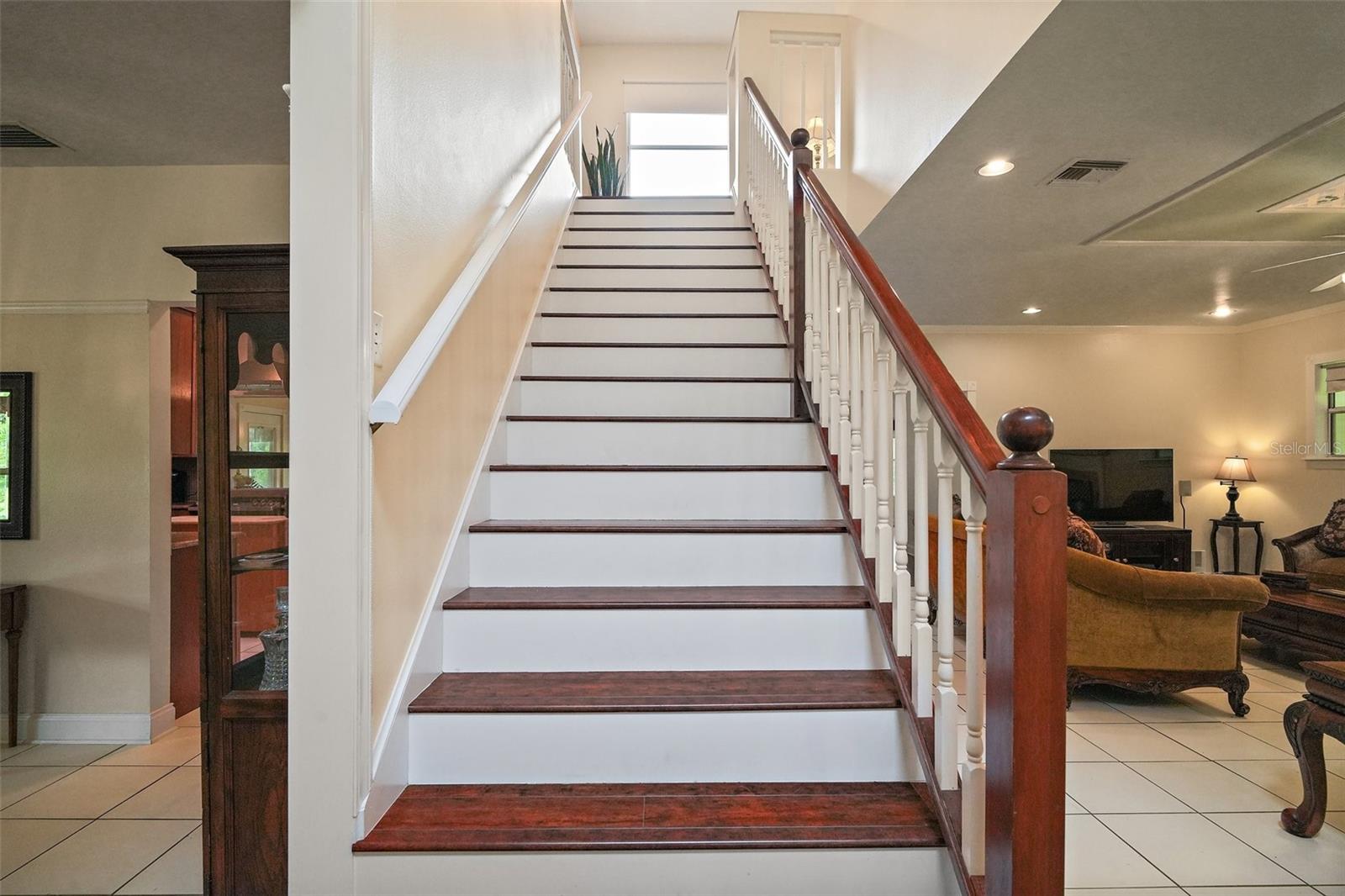 3026 LAKE GRIFFIN RD, LADY LAKE, FL, 32159