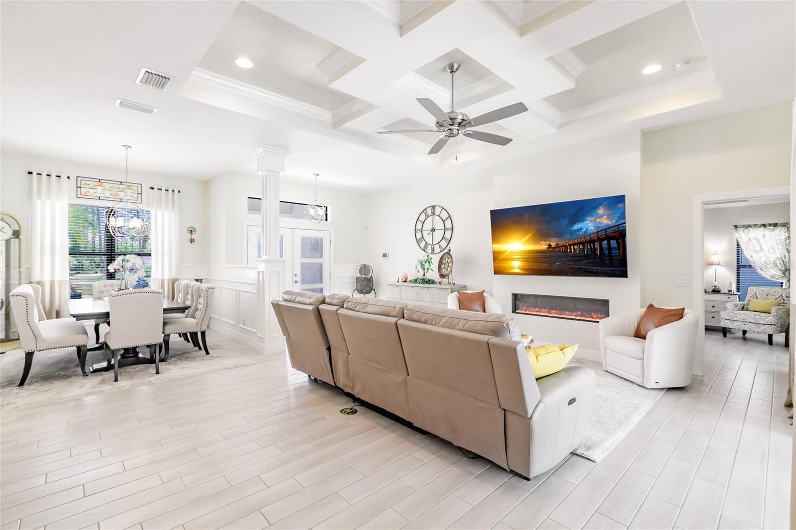 2424 AUBURN BLVD, PORT CHARLOTTE, FL, 33948