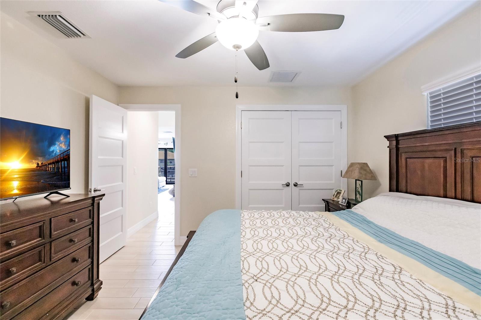 2424 AUBURN BLVD, PORT CHARLOTTE, FL, 33948