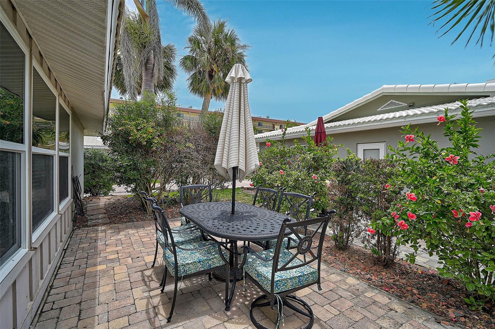 6308 MIDNIGHT PASS RD #6, SARASOTA, FL, 34242