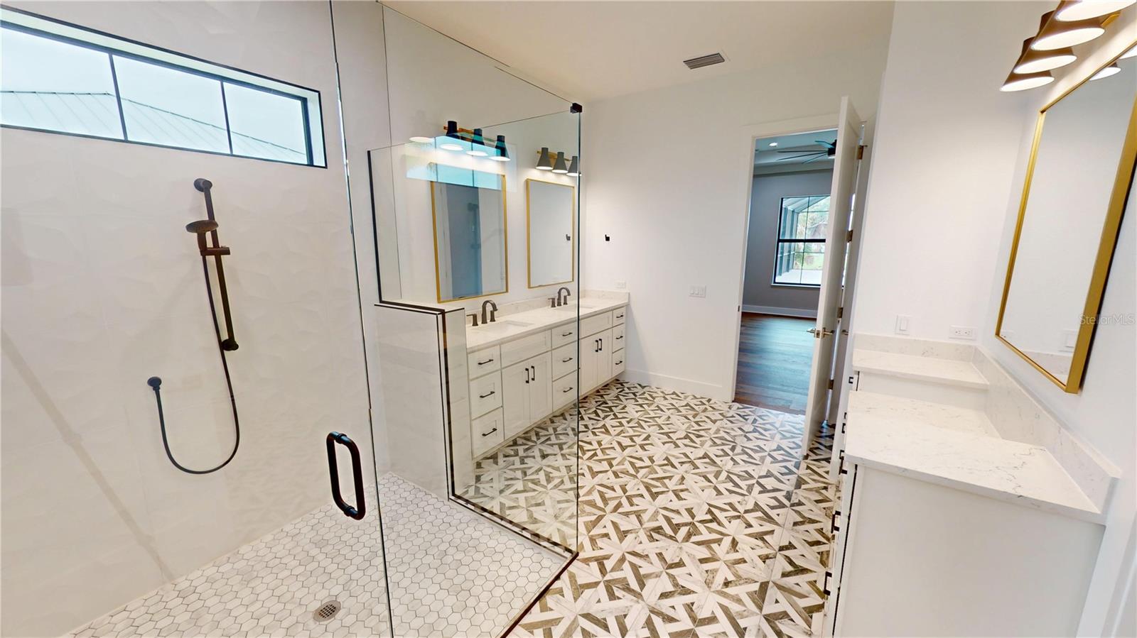 2073 TREASURE LN, PUNTA GORDA, FL, 33982