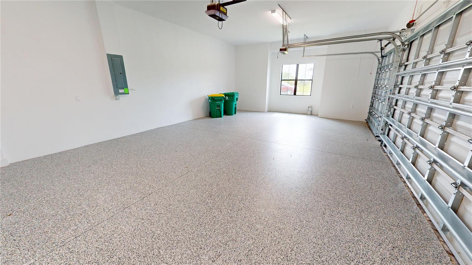 2073 TREASURE LN, PUNTA GORDA, FL, 33982