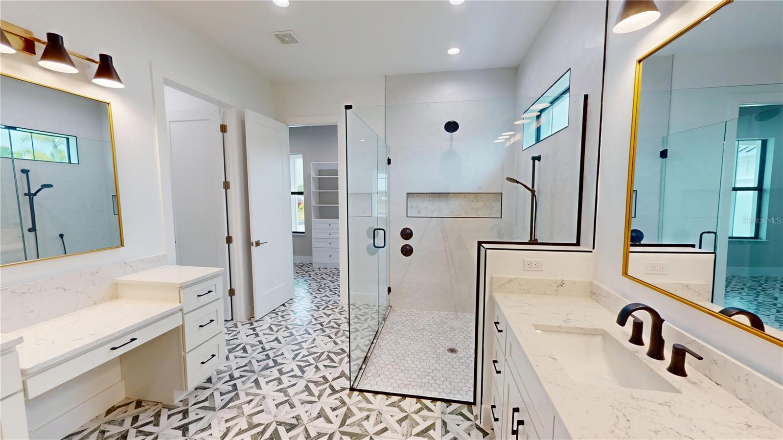 2073 TREASURE LN, PUNTA GORDA, FL, 33982